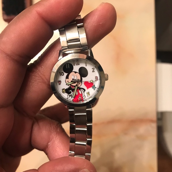 Disney Accessories - Mickey Mouse watch
